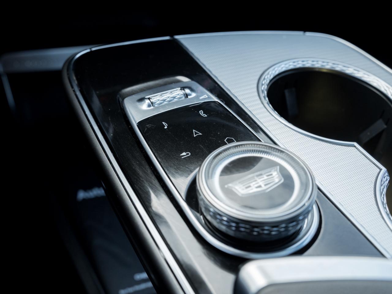 2024 Cadillac LYRIQ Tech ,ONE OWNER , ACCIDENT FREE Photo