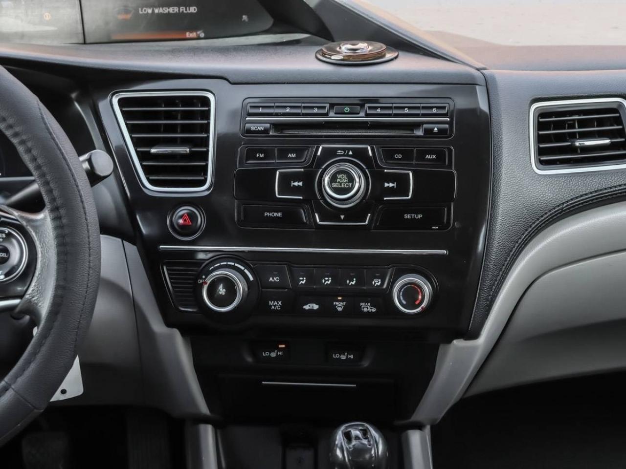 2013 Honda Civic 4dr Man LX Photo