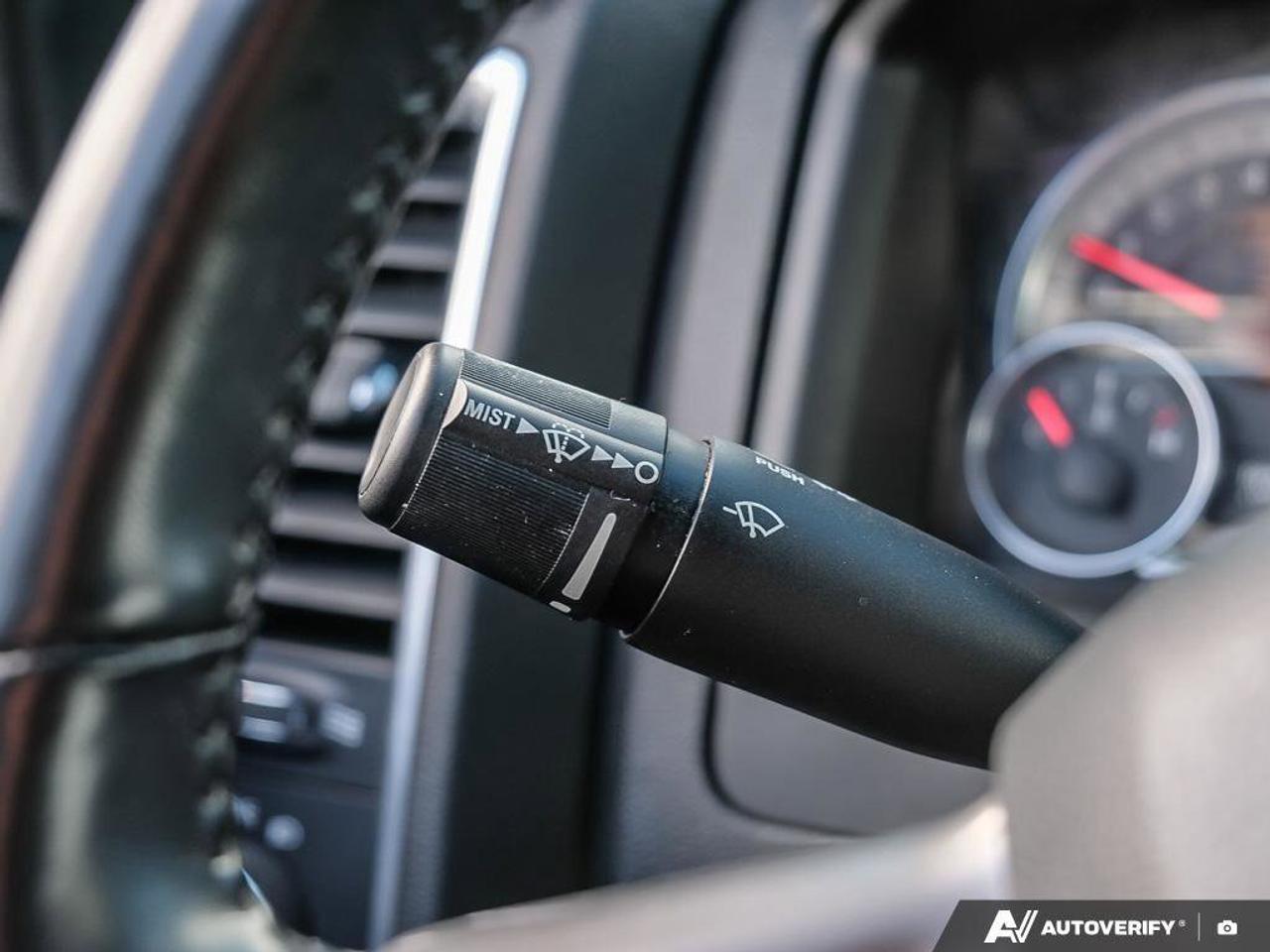 2023 RAM 1500 Classic WarlockWARLOCK, CREW, 4X4, V6, NAV, HTD CLOTH, GOO Photo