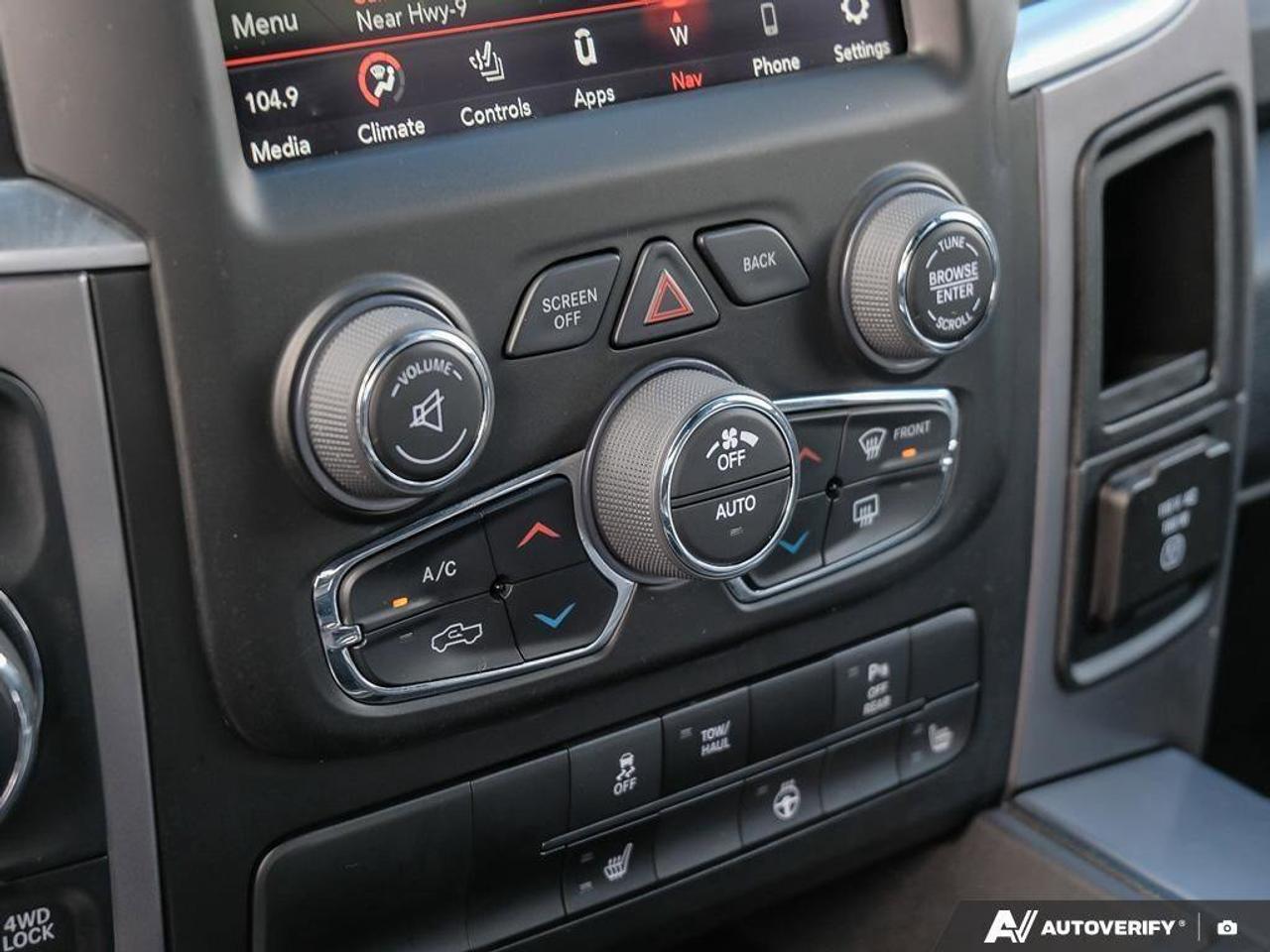 2023 RAM 1500 Classic WarlockWARLOCK, CREW, 4X4, V6, NAV, HTD CLOTH, GOO Photo