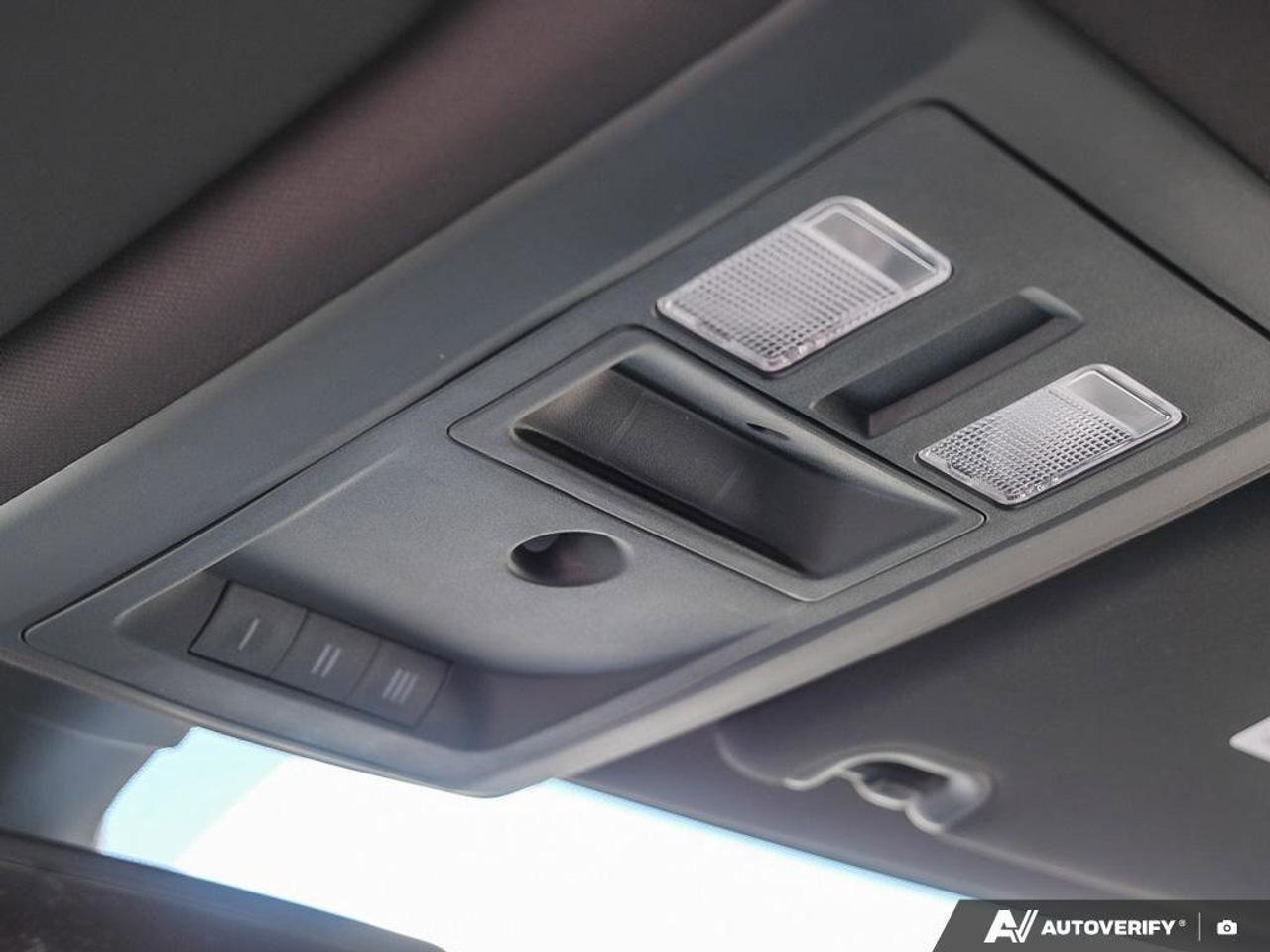 2023 RAM 1500 Classic WarlockWARLOCK, CREW, 4X4, V6, NAV, HTD CLOTH, GOO Photo