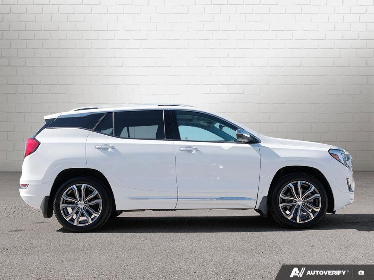 2019 GMC Terrain DenaliDENALI, 2.0T, NAV, ROOF, HTD/COOL, LOADED! Photo