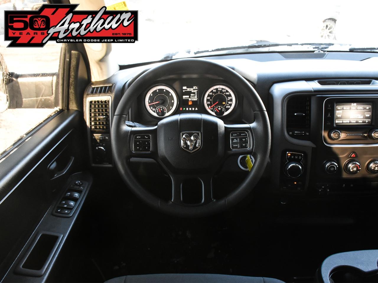 2023 RAM 1500 Classic TRADESMAN CREW 4X4 HEMI Photo