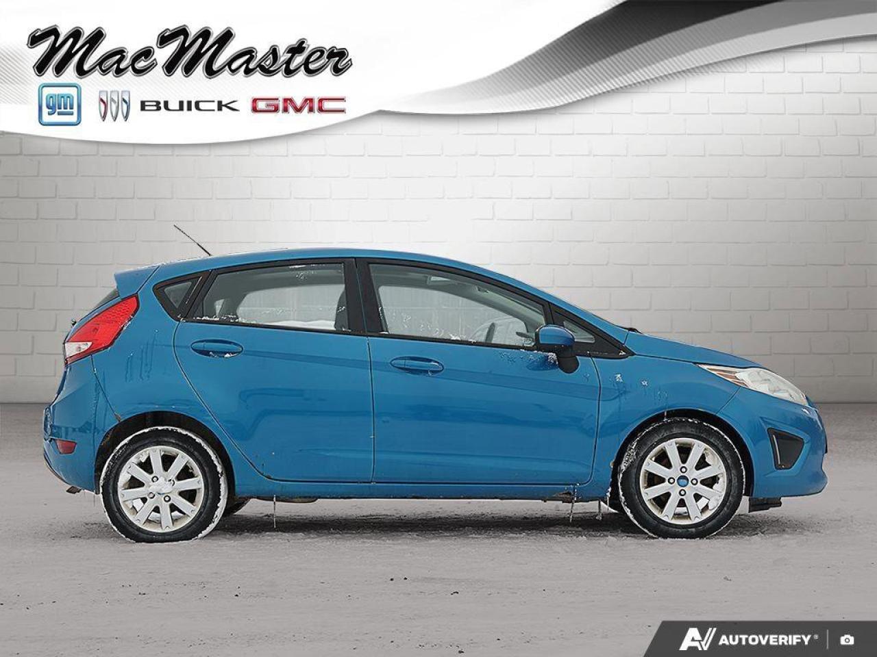 2013 Ford Fiesta SE1.6L, 4-CYLINDER, AUTOMATIC, HATCHBACK, SUNROOF, Photo