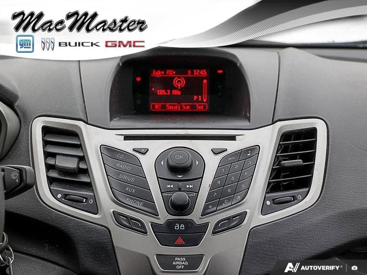 2013 Ford Fiesta SE1.6L, 4-CYLINDER, AUTOMATIC, HATCHBACK, SUNROOF, Photo