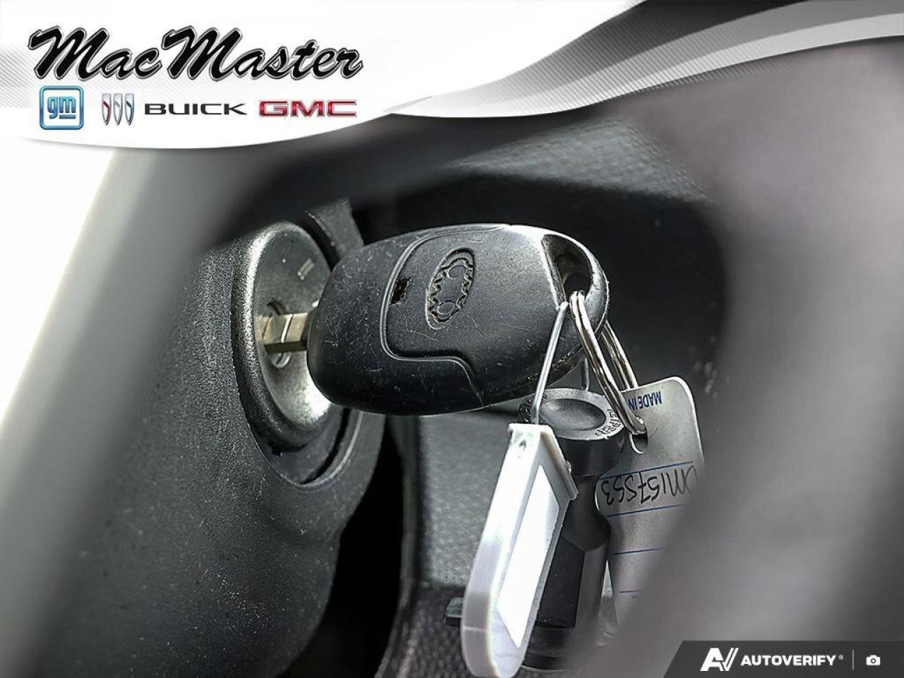 2013 Ford Fiesta SE1.6L, 4-CYLINDER, AUTOMATIC, HATCHBACK, SUNROOF, Photo