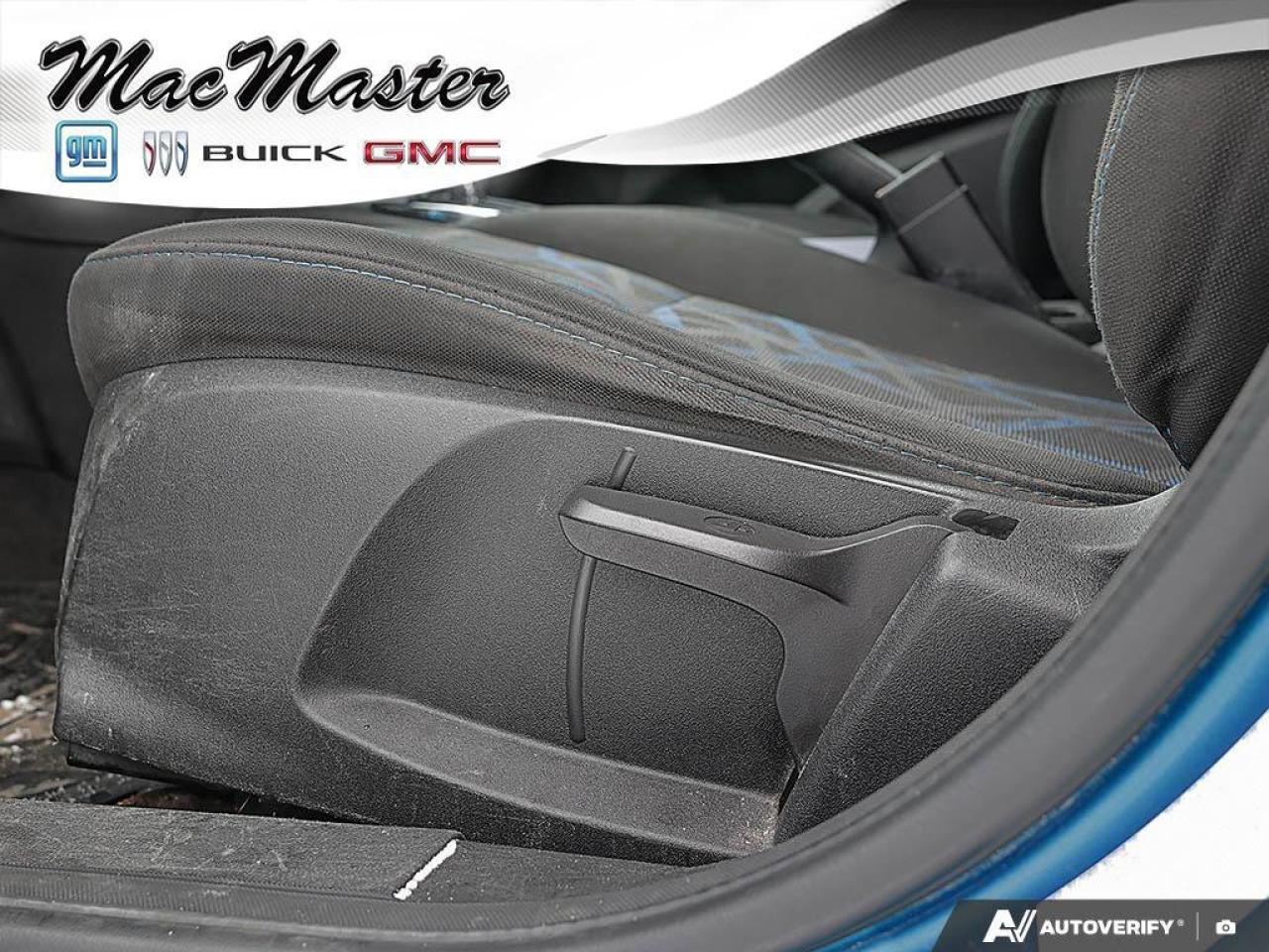 2013 Ford Fiesta SE1.6L, 4-CYLINDER, AUTOMATIC, HATCHBACK, SUNROOF, Photo