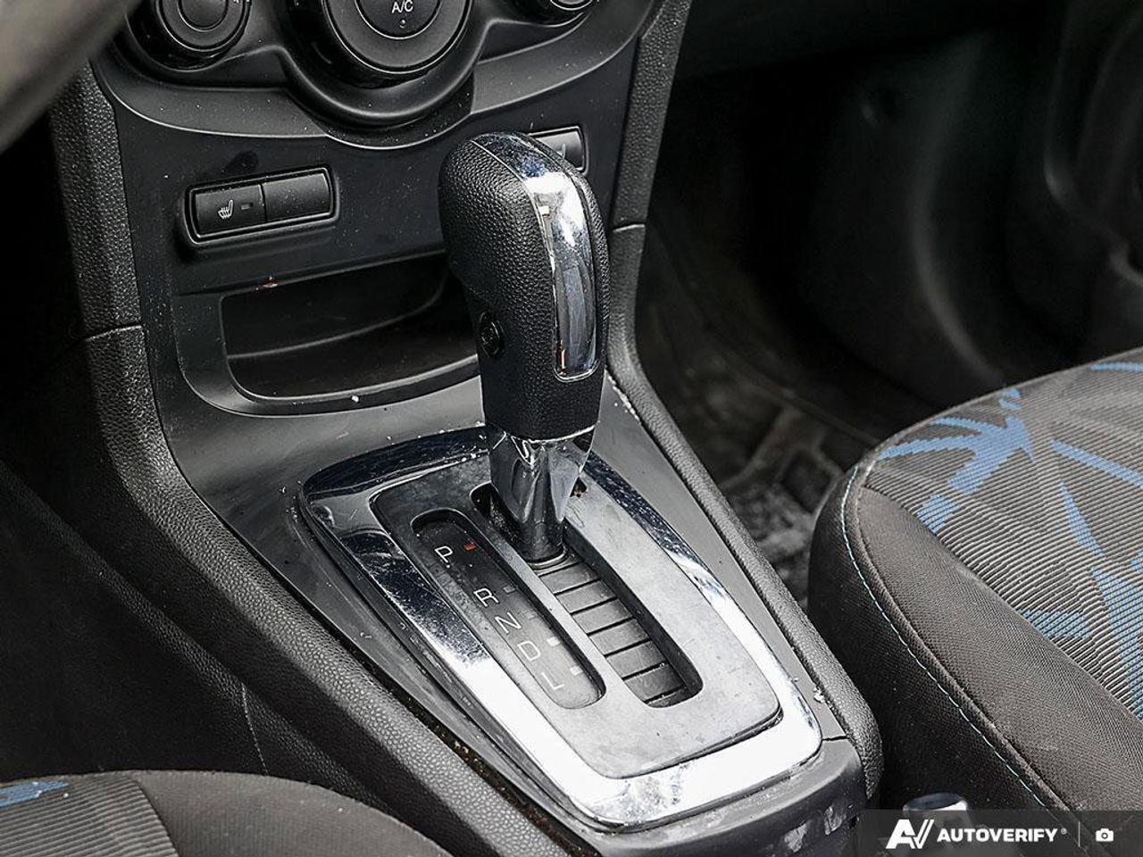 2013 Ford Fiesta SE1.6L, 4-CYLINDER, AUTOMATIC, HATCHBACK, SUNROOF, Photo