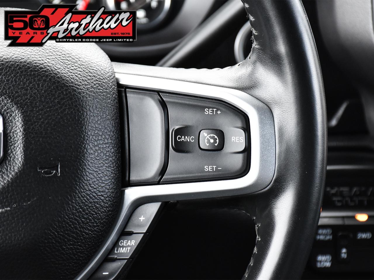 2024 RAM 2500 BIG HORN CREW CAB 4X4 SPORT Photo