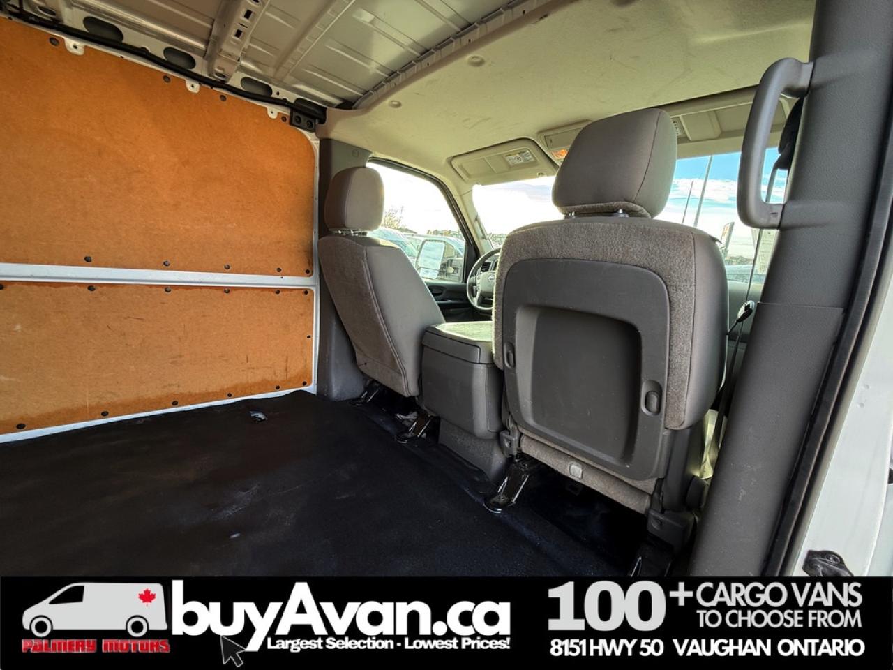 2018 Nissan NV200 Compact Cargo NV2500 Low Roof V8 Photo