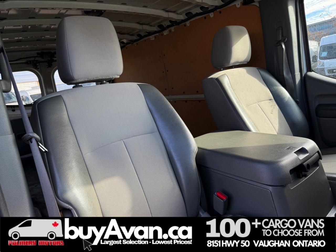 2018 Nissan NV200 Compact Cargo NV2500 Low Roof V8 Photo