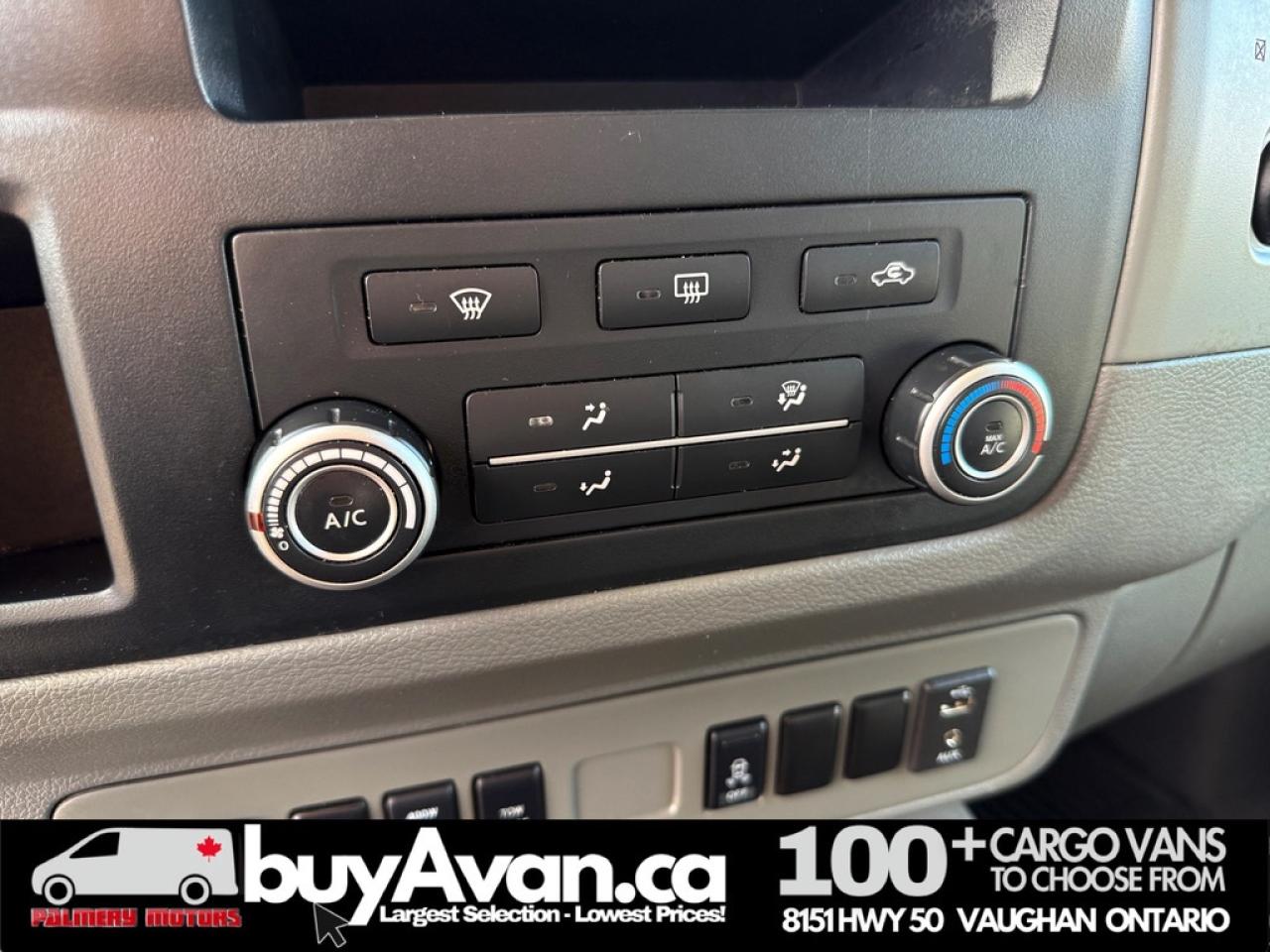 2018 Nissan NV200 Compact Cargo NV2500 Low Roof V8 Photo