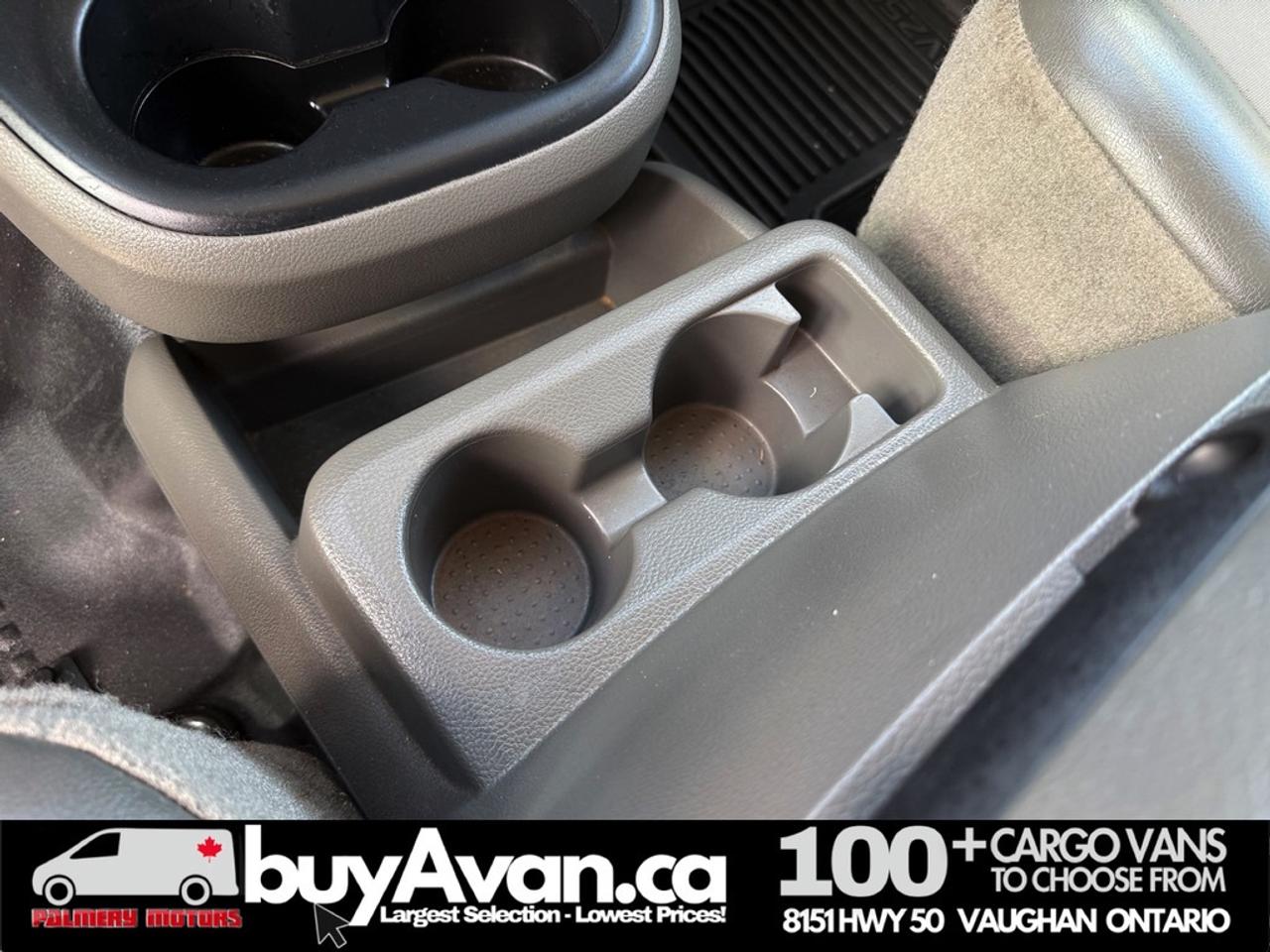 2018 Nissan NV200 Compact Cargo NV2500 Low Roof V8 Photo