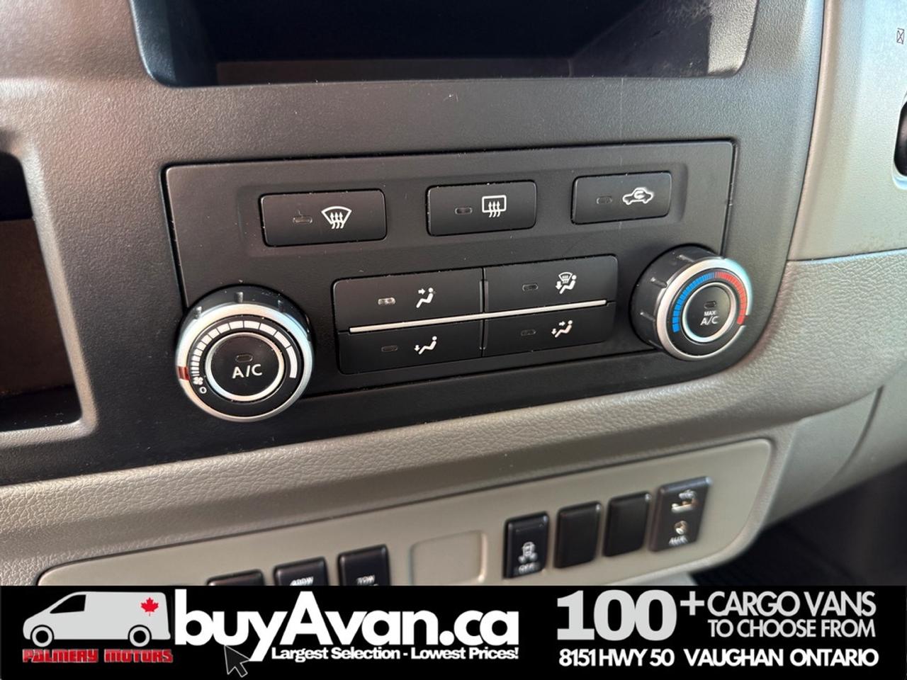 2018 Nissan NV200 Compact Cargo NV2500 Low Roof V8 Photo