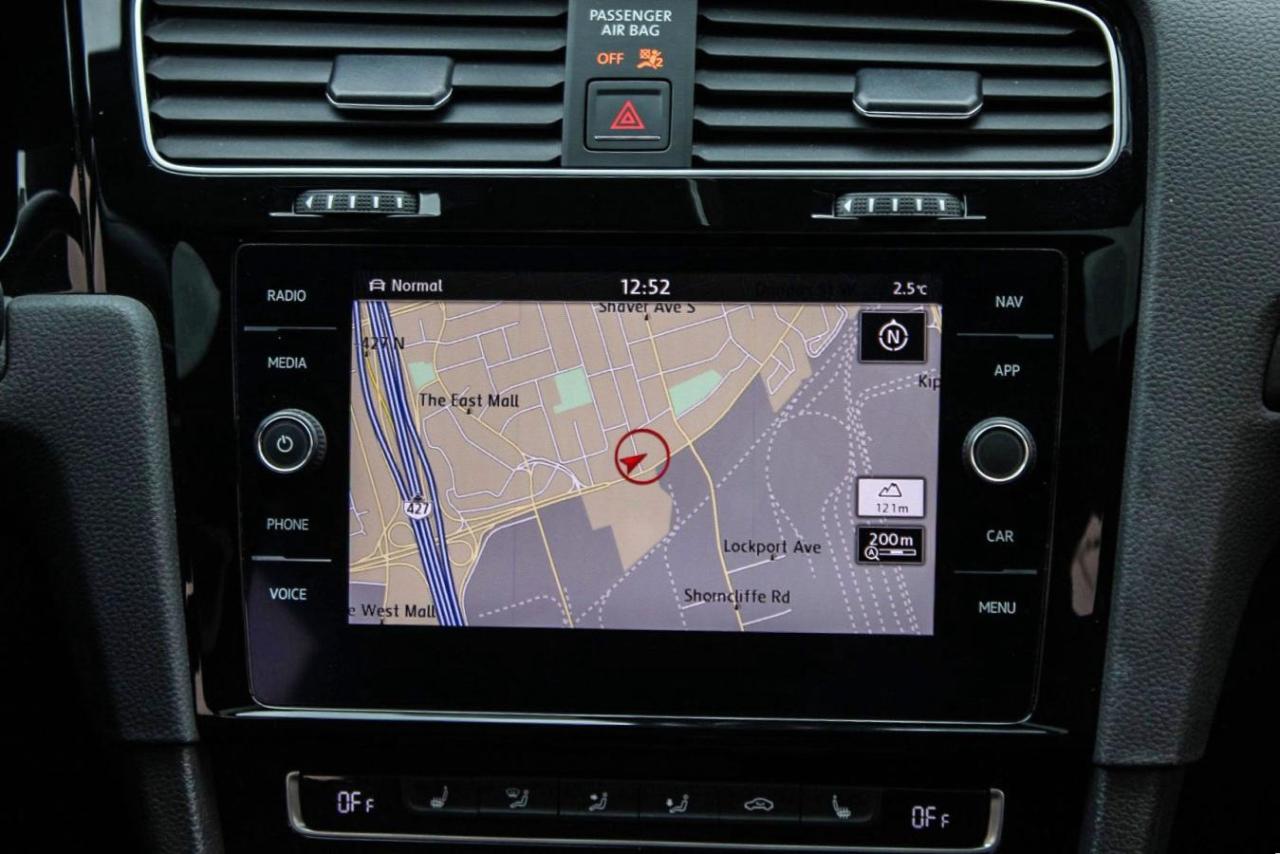 2018 Volkswagen Golf GTI 6SpeedManual Sunroof HtdSeats BkpCam Photo