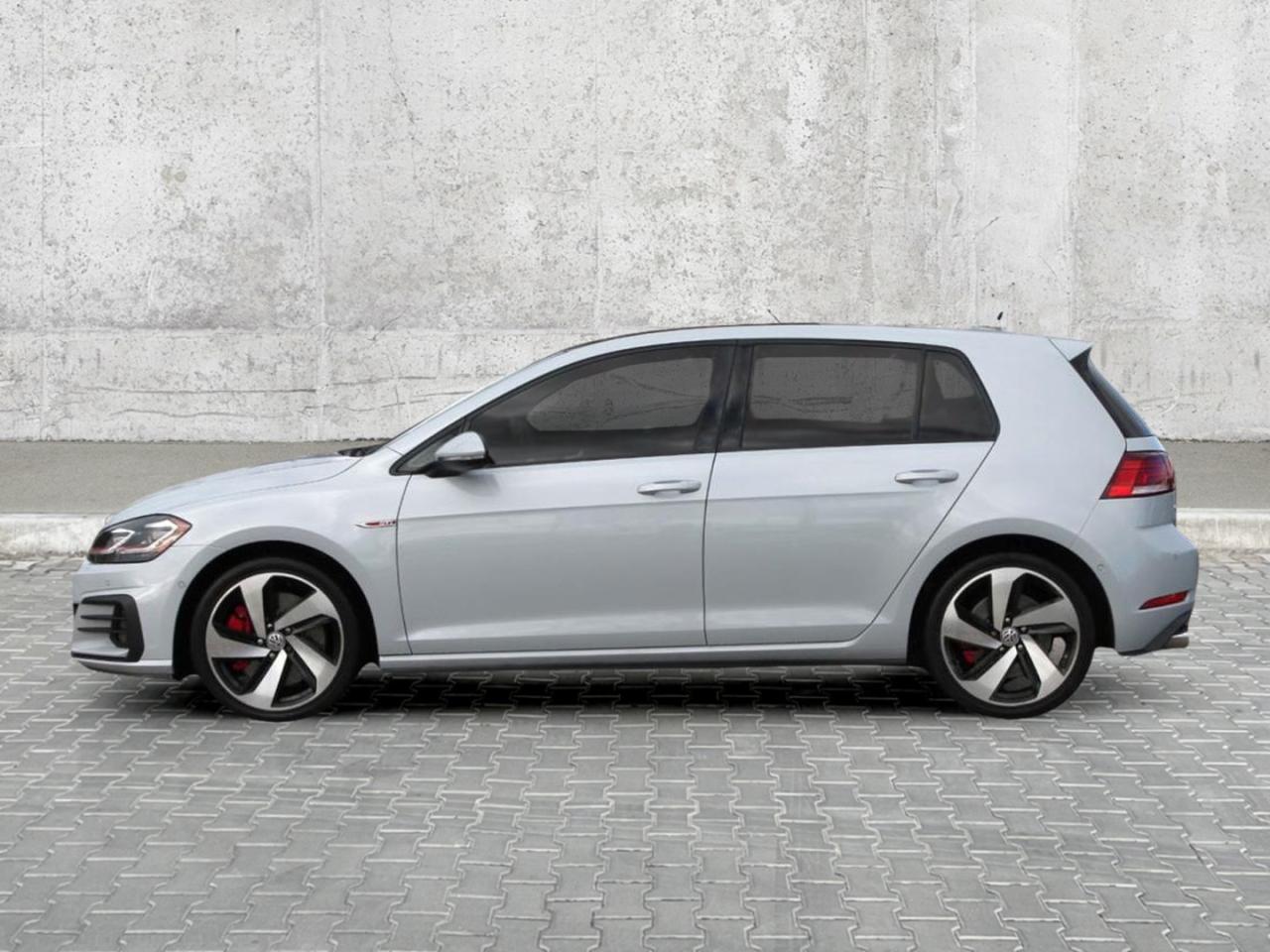 2018 Volkswagen Golf GTI 6SpeedManual Sunroof HtdSeats BkpCam Photo