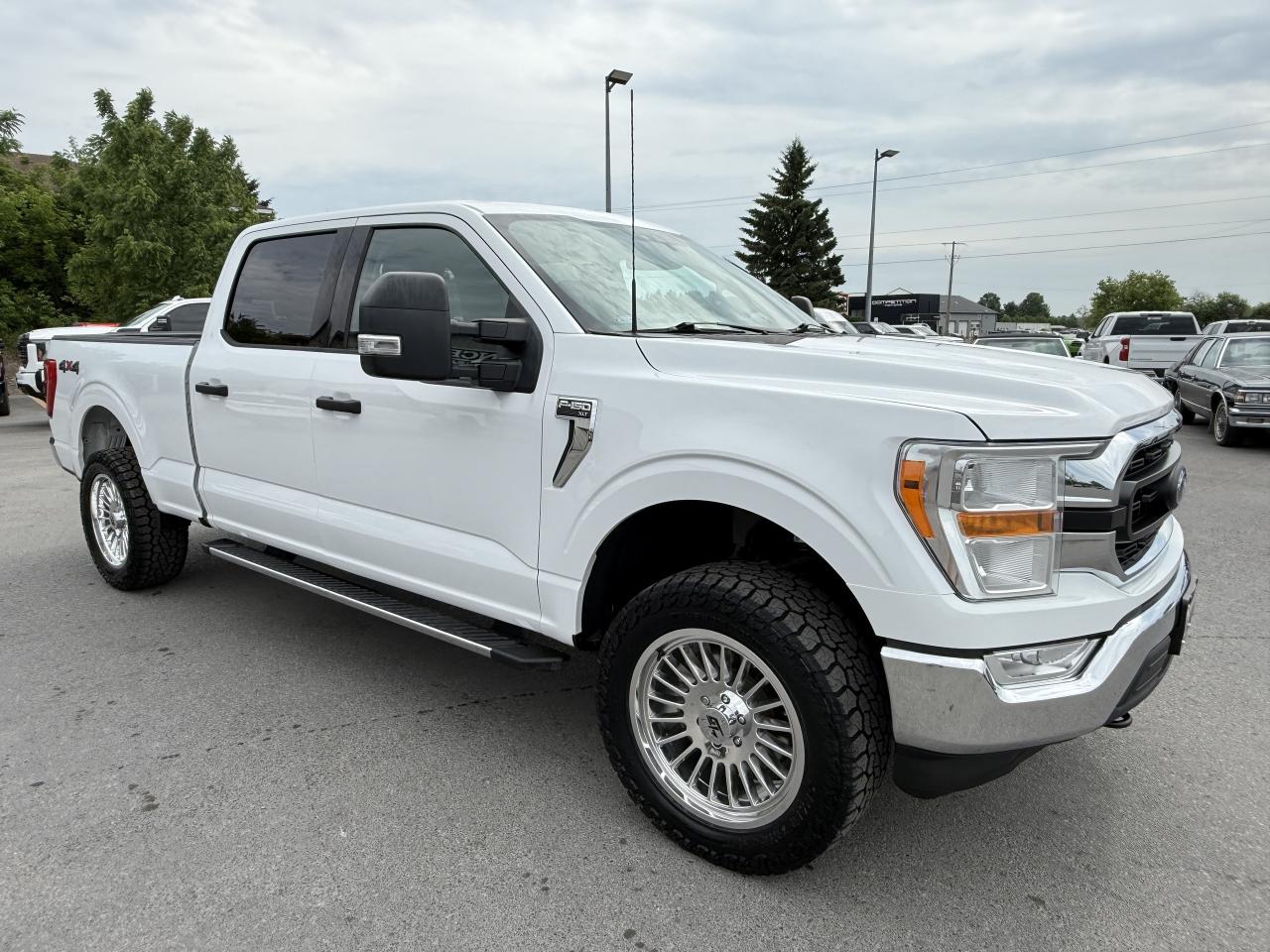 2021 Ford F-150 XLT 4WD SuperCrew 6.5' Box Photo