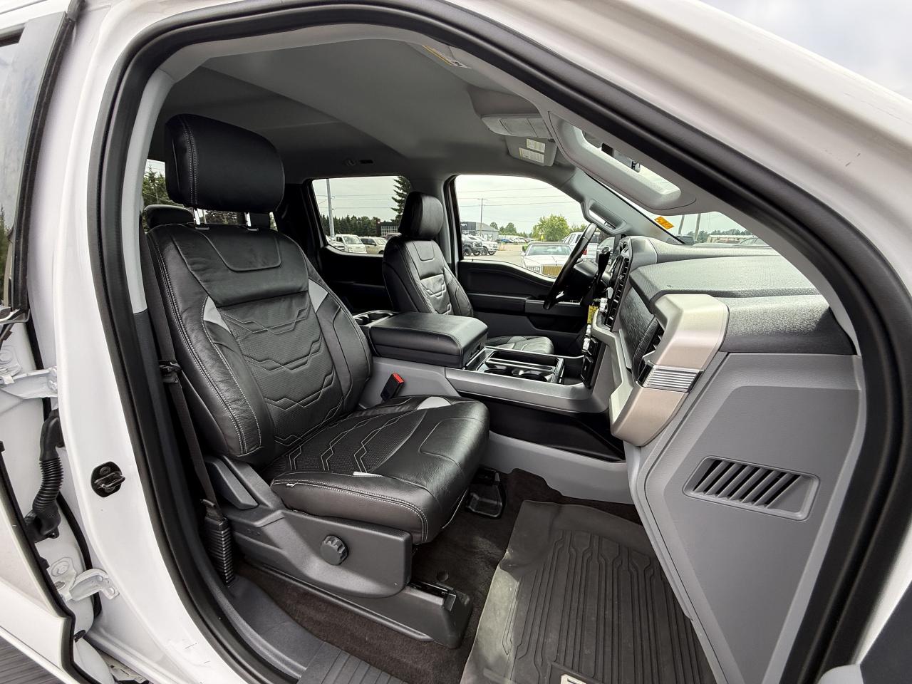 2021 Ford F-150 XLT 4WD SuperCrew 6.5' Box Photo