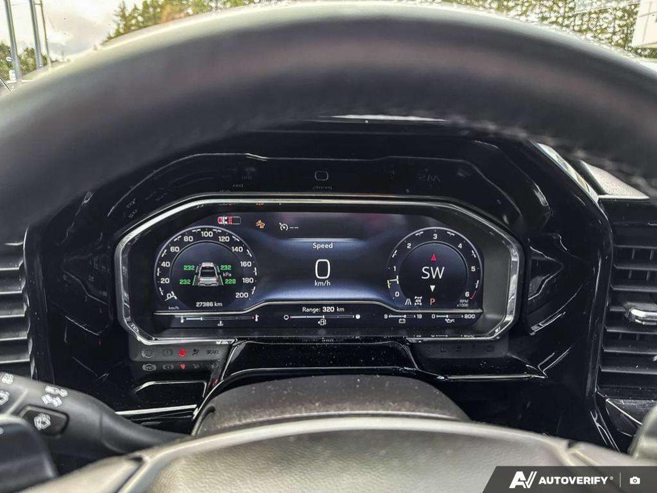 2024 Chevrolet Silverado 1500 BEDLINER. RUNNING BOARDS. TONNEAU COVER. HITCH GUIDANCE W/HITCH VIEW. TRAILERING PKG. HD SURROUND VISION. Photo
