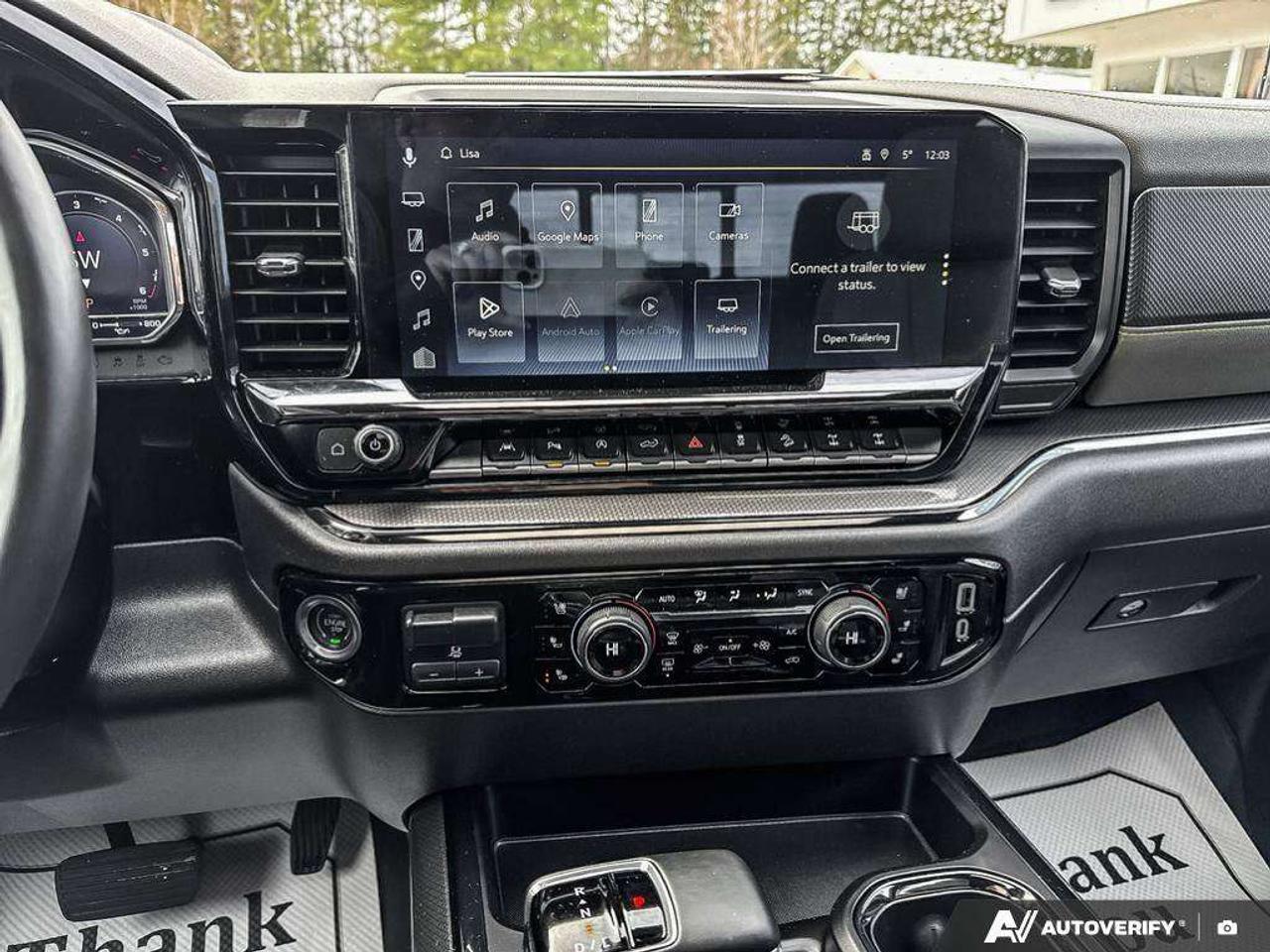 2024 Chevrolet Silverado 1500 BEDLINER. RUNNING BOARDS. TONNEAU COVER. HITCH GUIDANCE W/HITCH VIEW. TRAILERING PKG. HD SURROUND VISION. Photo