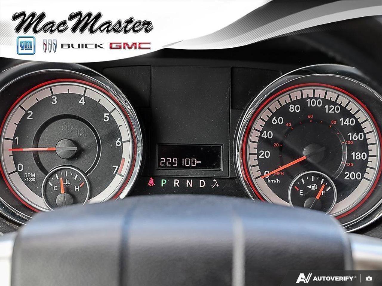 2012 Dodge Grand Caravan SEEXPRESS, V6, UCONNECT, TRI-ZONE CLIMATE, ALLOYS, Photo