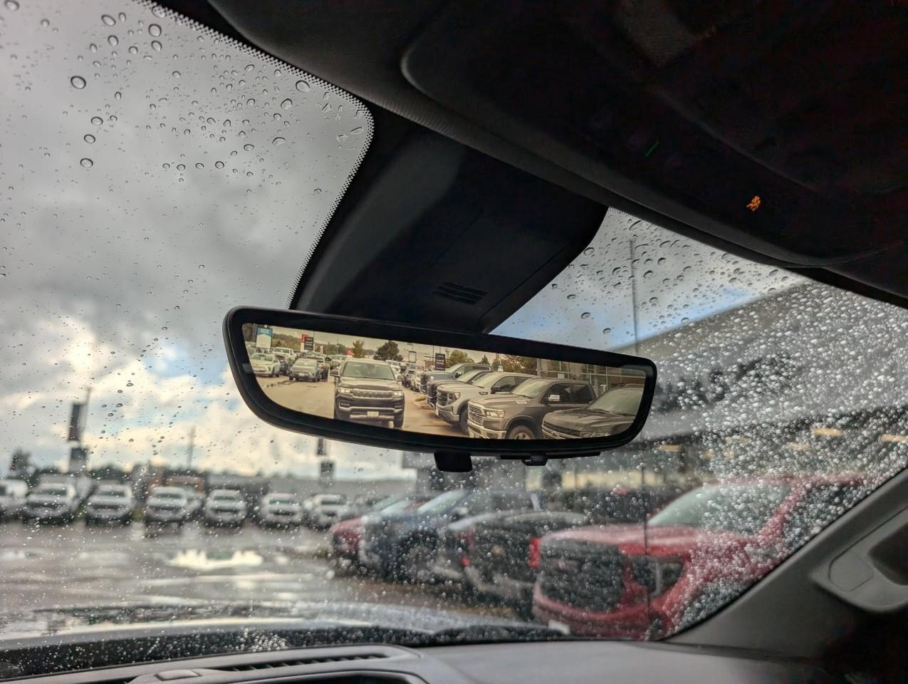 2021 GMC Sierra 1500 DenaliDENALI, CREW, 6.2L, 4X4, NAV, ROOF, HEATED/C Photo