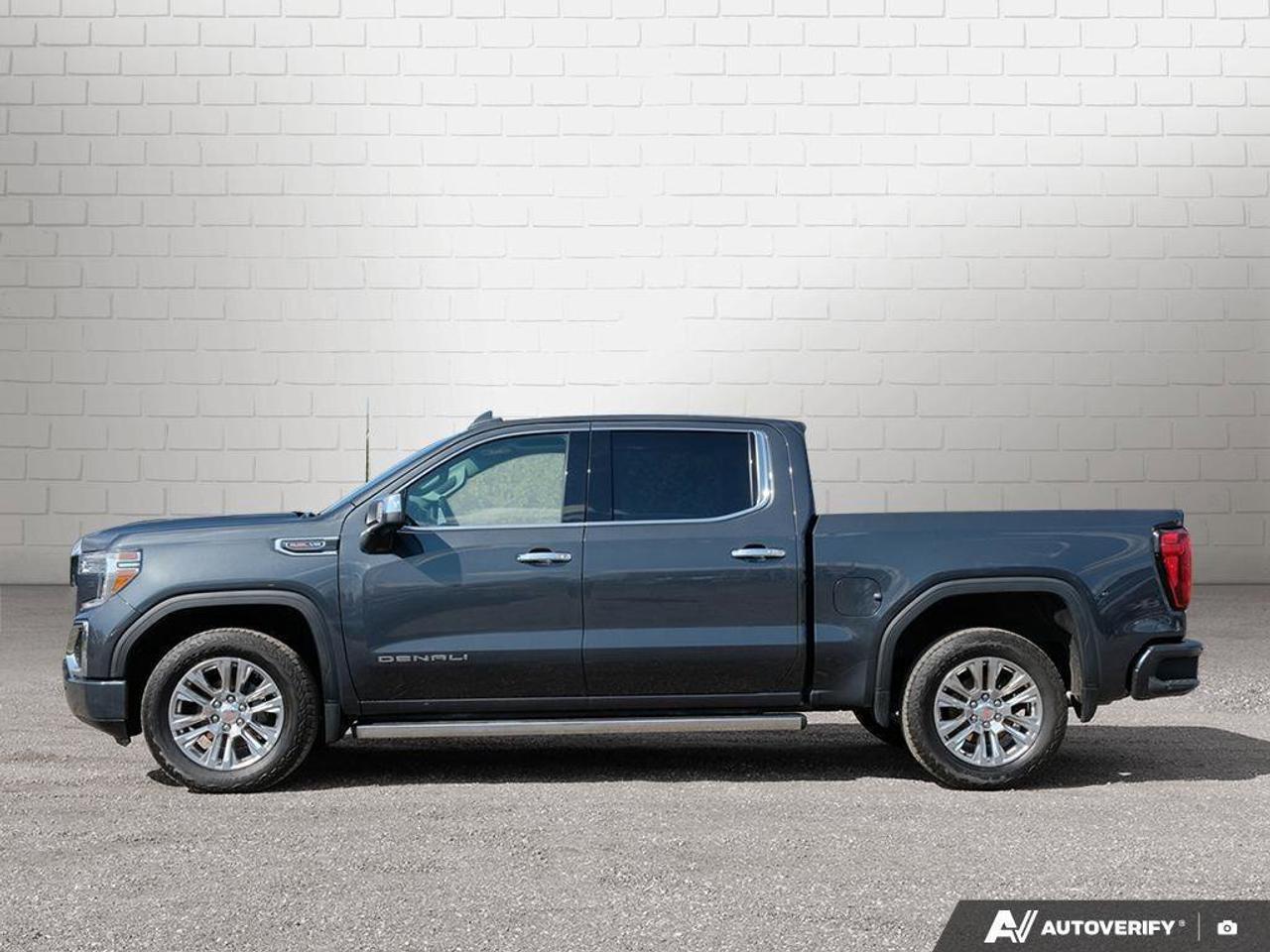 2021 GMC Sierra 1500 DenaliDENALI, CREW, 6.2L, 4X4, NAV, ROOF, HEATED/C Photo