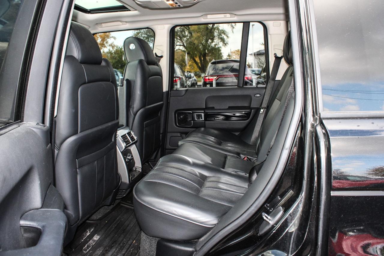 2012 Land Rover Range Rover 4WD SC  Gps BkpCam Sunroof Photo