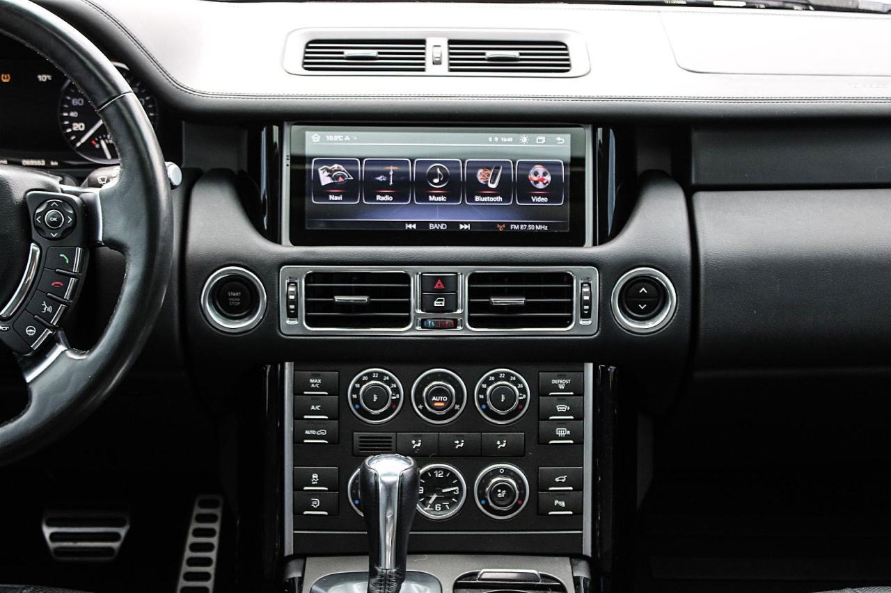 2012 Land Rover Range Rover 4WD SC  Gps BkpCam Sunroof Photo