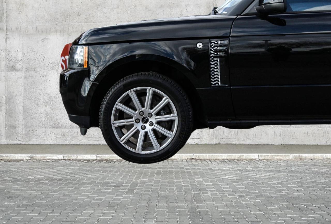 2012 Land Rover Range Rover 4WD SC  Gps BkpCam Sunroof Photo