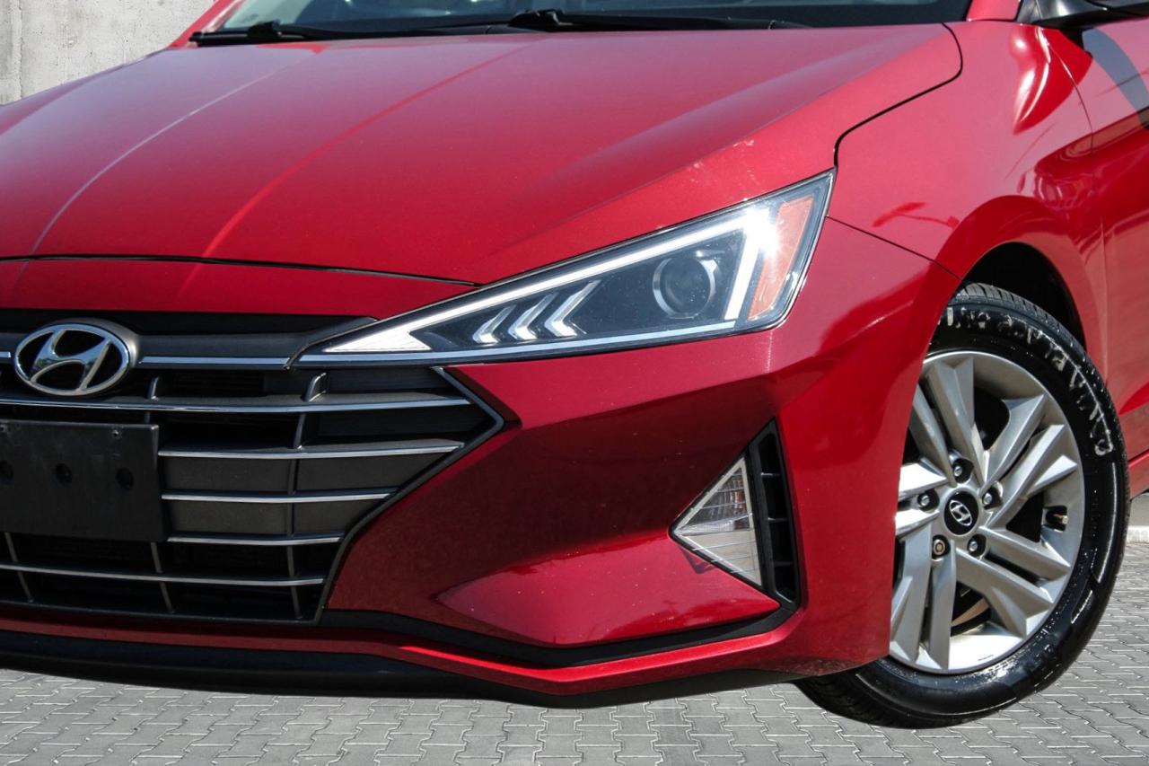 2020 Hyundai Elantra Preferred IVT  BkpCam HtdSeats CruiseCtrl Photo