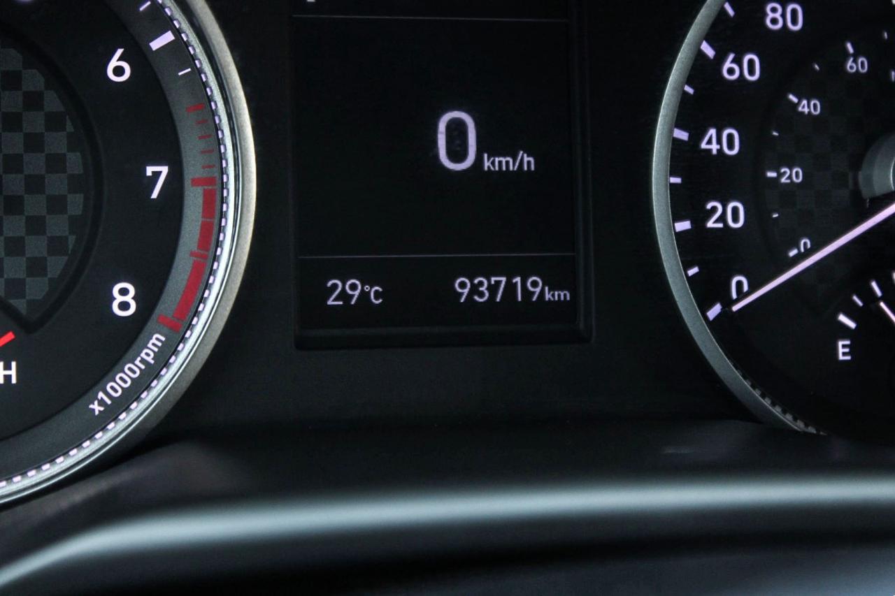 2020 Hyundai Elantra Preferred IVT  BkpCam HtdSeats CruiseCtrl Photo