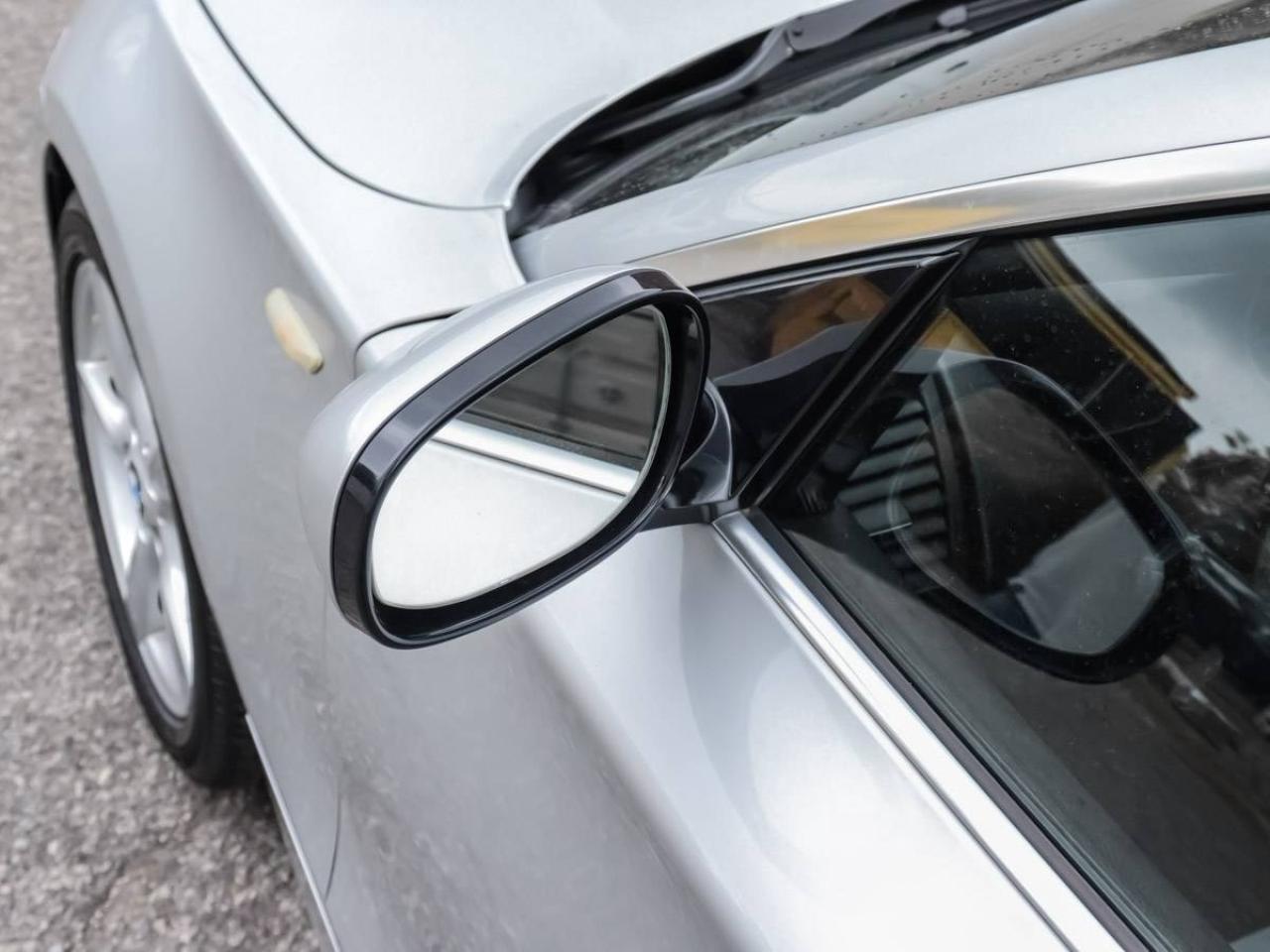 2012 BMW 1 Series 2DR CABRIOLET 128I Photo