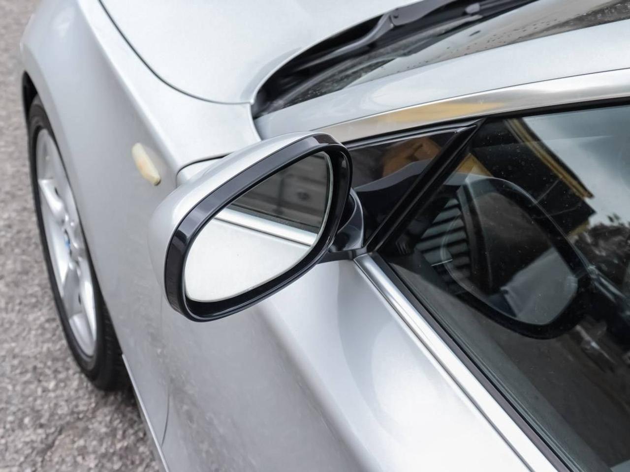 2012 BMW 1 Series 2DR CABRIOLET 128I Photo