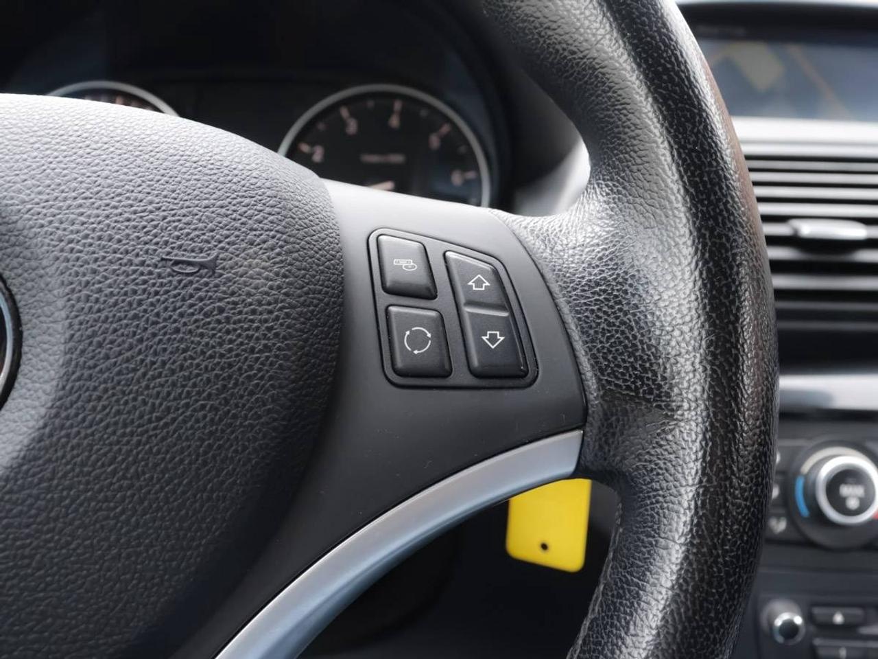 2012 BMW 1 Series 2DR CABRIOLET 128I Photo