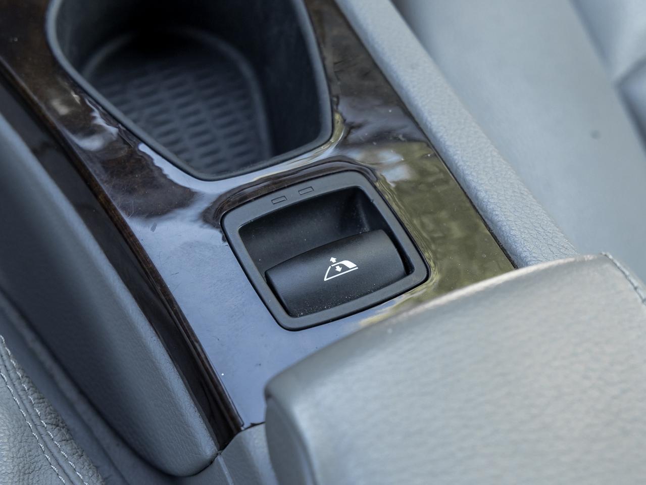 2008 BMW 3 Series 2dr Cabriolet 328i RWD Photo