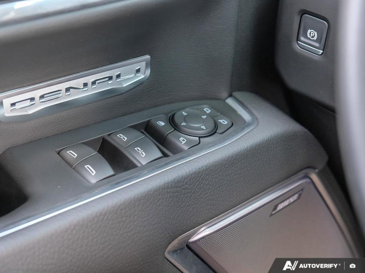 2025 GMC Sierra 1500 DenaliDENALI RESERVE, DURAMAX, NAV, ROOF, 1-OWNER! Photo