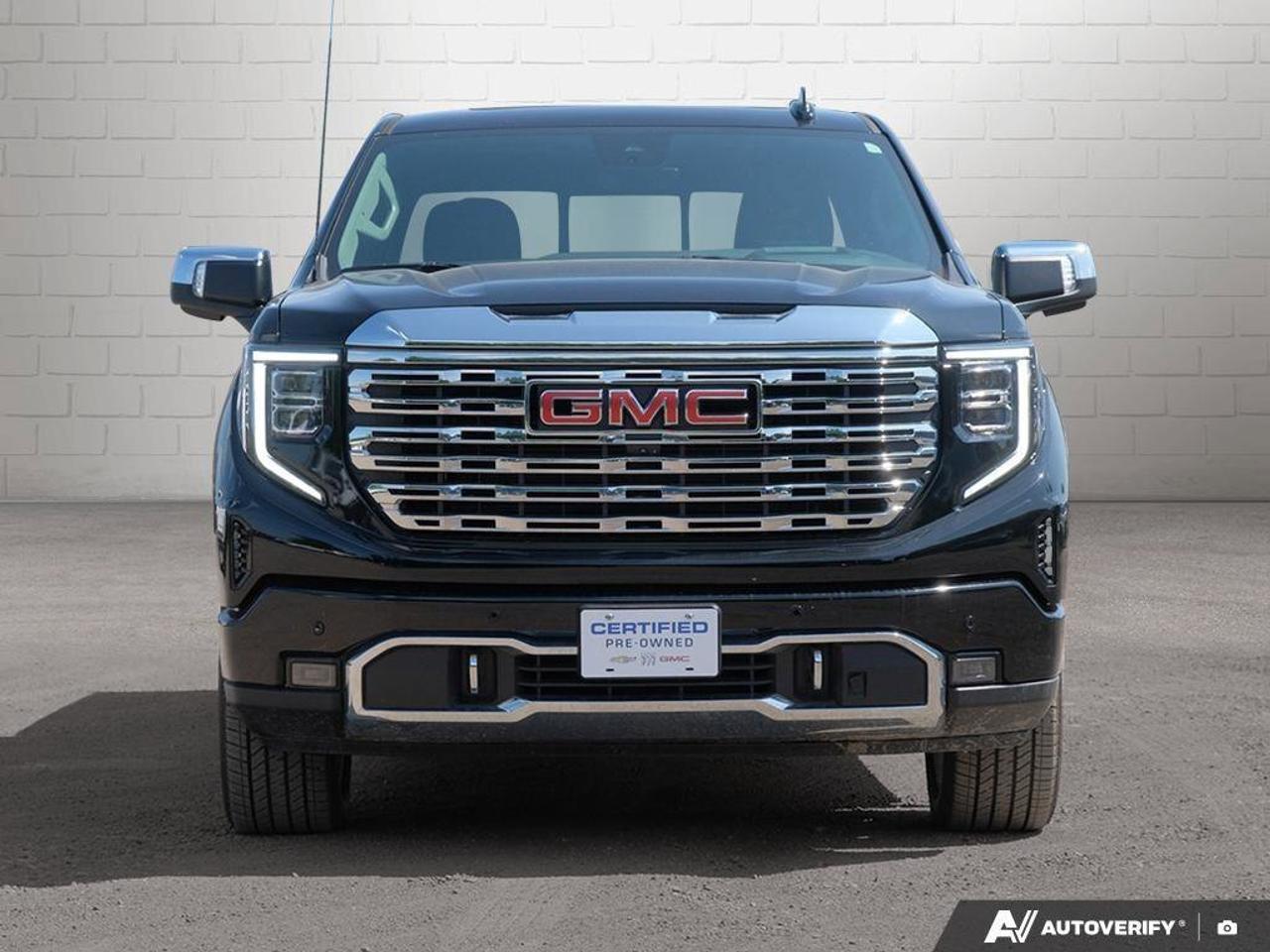 2025 GMC Sierra 1500 DenaliDENALI RESERVE, DURAMAX, NAV, ROOF, 1-OWNER! Photo