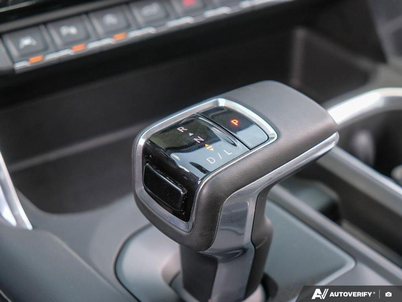 2025 GMC Sierra 1500 DenaliDENALI RESERVE, DURAMAX, NAV, ROOF, 1-OWNER! Photo