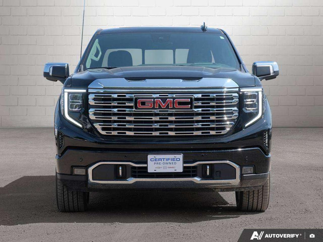 2025 GMC Sierra 1500 DENALI RESERVE, DURAMAX, NAV, ROOF, 1-OWNER! Photo