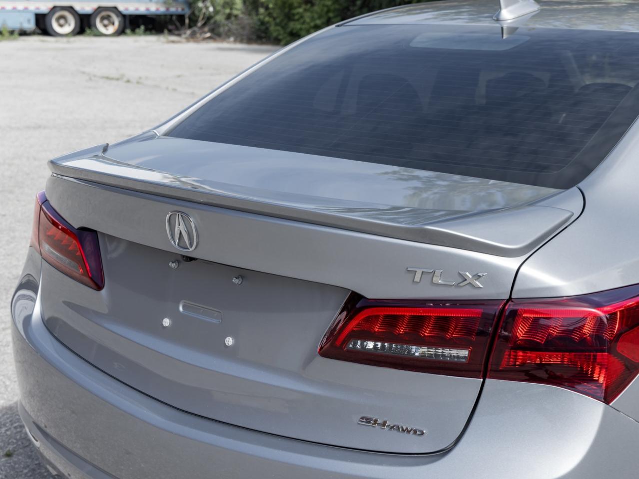 2017 Acura TLX SH-AWD V6 Tech !!! No Accident!!! Photo