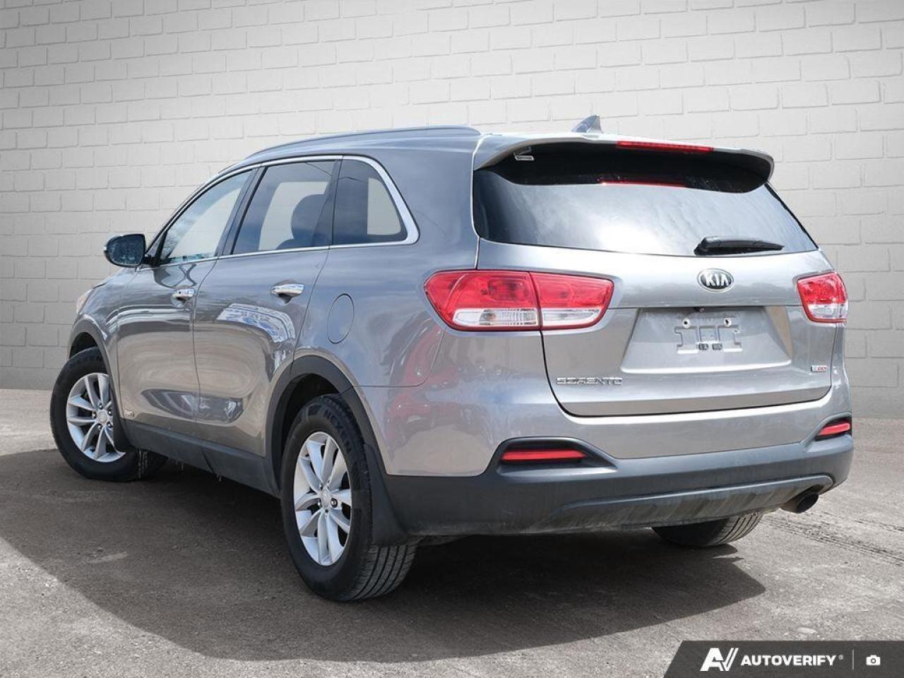 2018 Kia Sorento LX TurboCERTIFIED AS-TRADED, ONE-OWNER, ACCIDENT-F Photo3