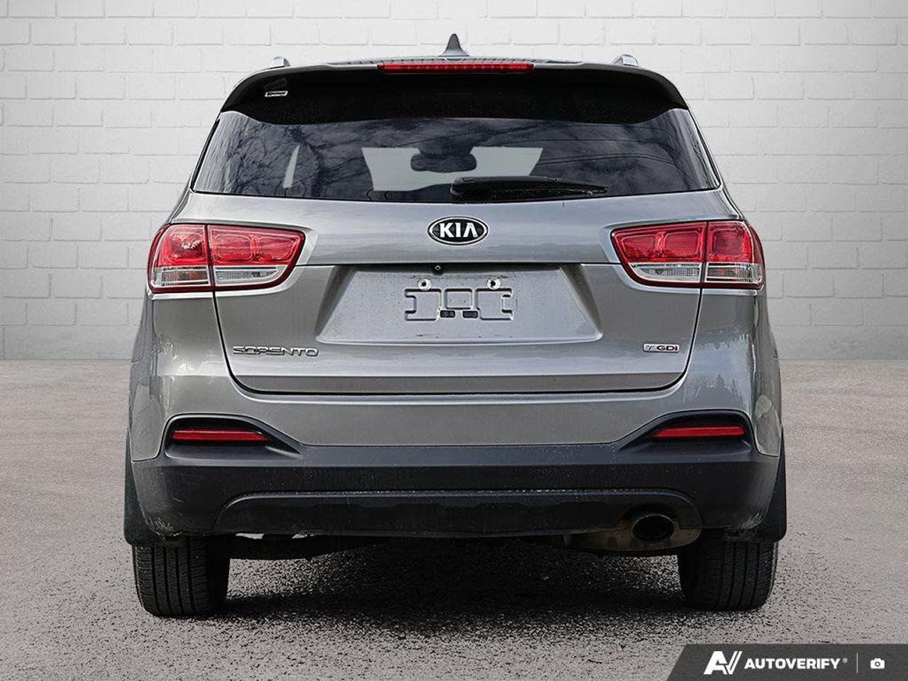 2018 Kia Sorento LX TurboCERTIFIED AS-TRADED, ONE-OWNER, ACCIDENT-F Photo4
