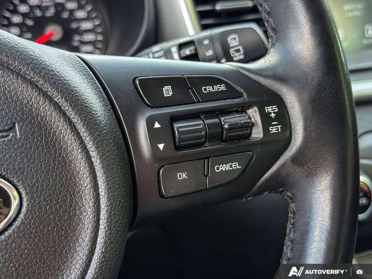 2018 Kia Sorento LX TurboCERTIFIED AS-TRADED, ONE-OWNER, ACCIDENT-FREE, AWD Photo