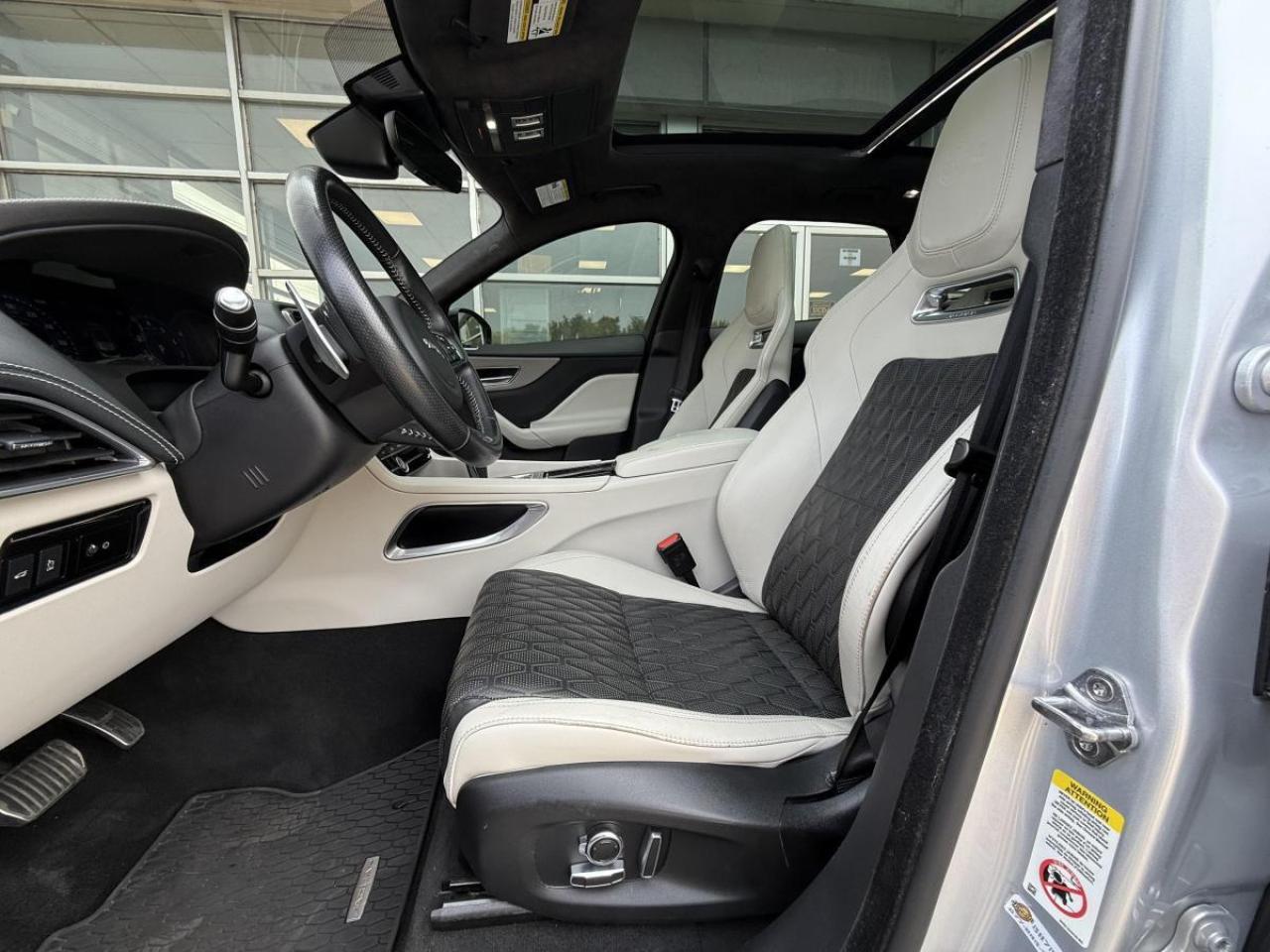 2020 Jaguar F-PACE SVR AWD Photo