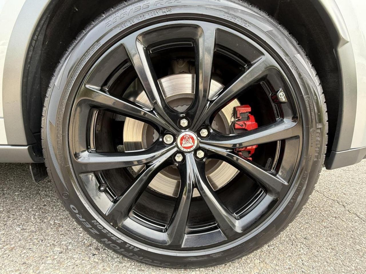 2020 Jaguar F-PACE SVR AWD Photo