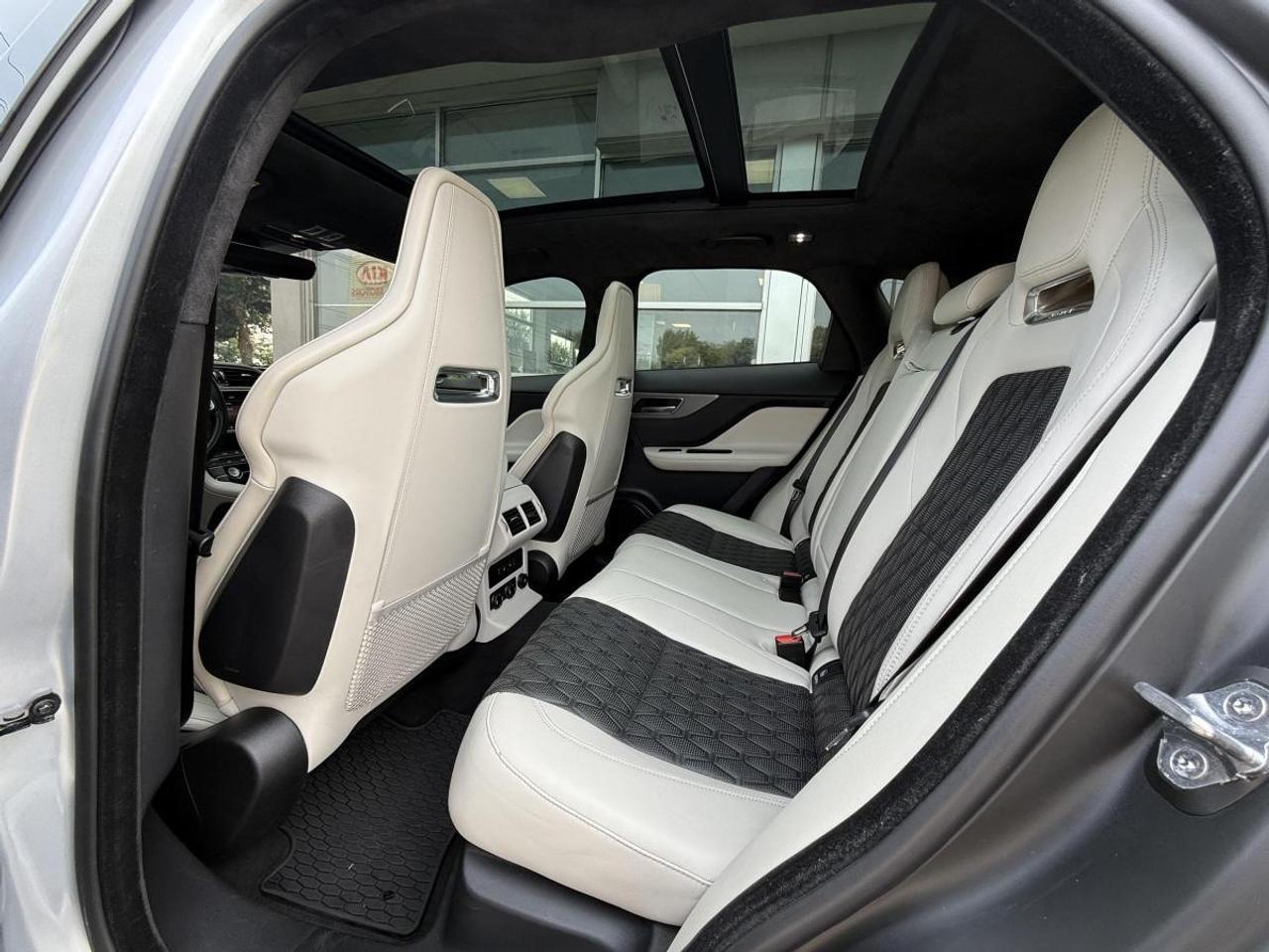 2020 Jaguar F-PACE SVR AWD Photo