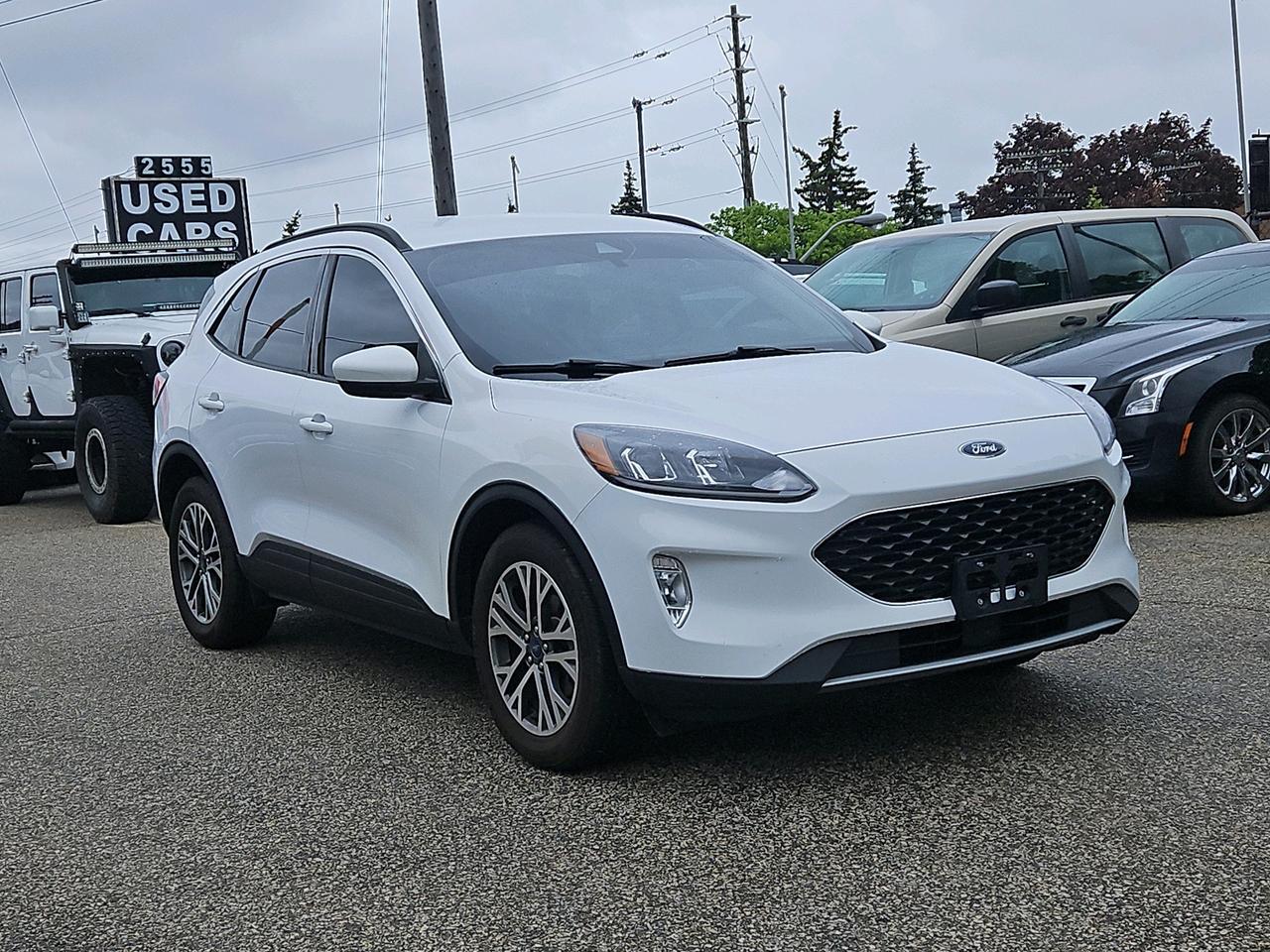 2021 Ford Escape SEL AWD Photo