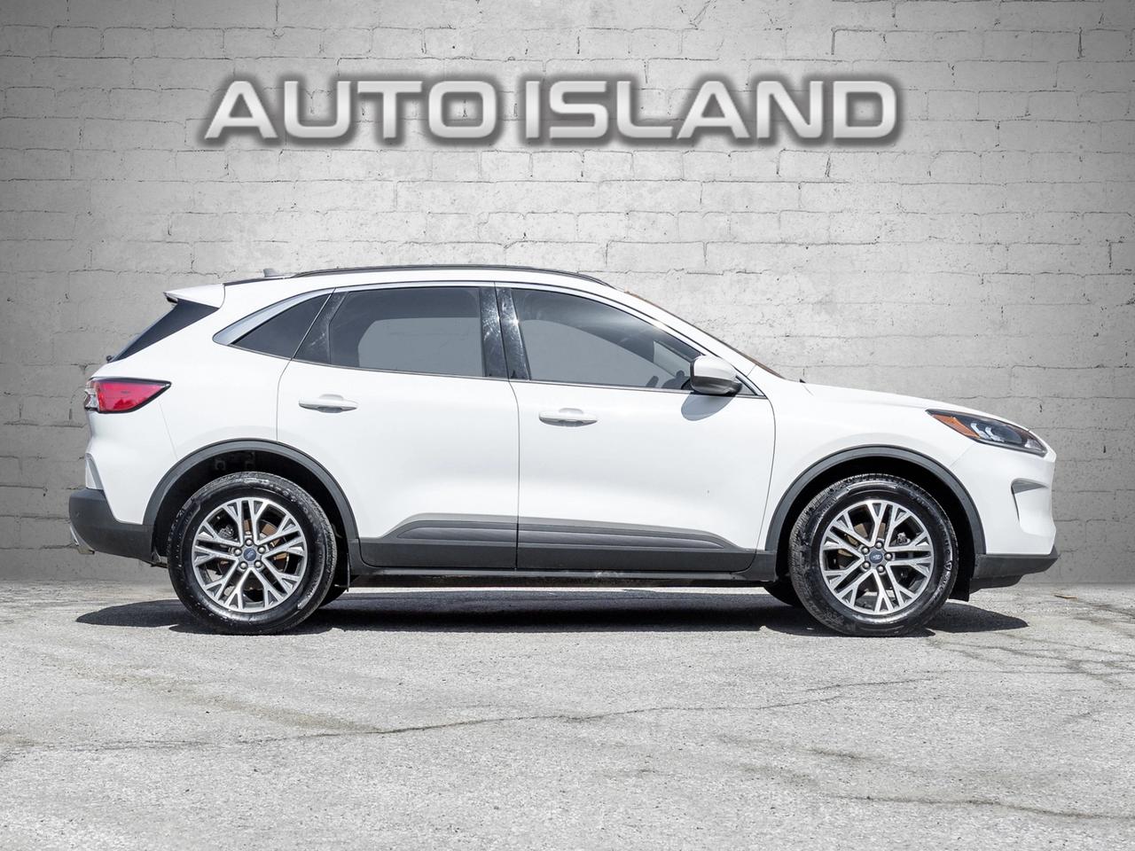 2021 Ford Escape SEL AWD Photo