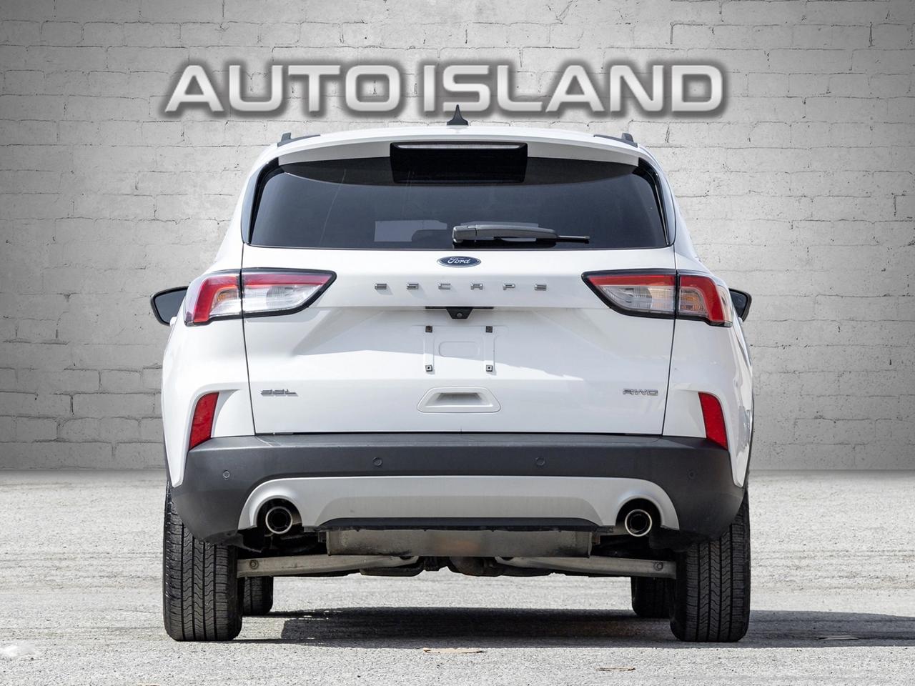 2021 Ford Escape SEL AWD Photo